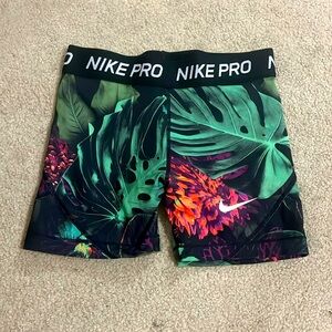 Girls Patterned Nike Pro Shorts.